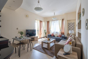 HiGuests - Bright 1BR apt with stunning views in Port Saeed